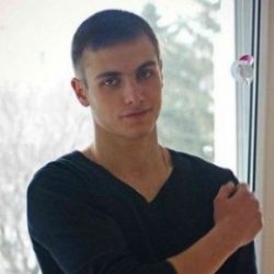 Парень из Москвы. Сделаю куни и не только, девушке Парень из Москвы. Сделаю куни и не только, девушке