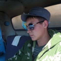 Парень, познакомлюсь с девушкой для приятных встреч Парень, познакомлюсь с девушкой для приятных встреч