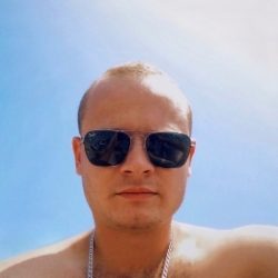 Парень ищет сексуальную девушку в Иванове для секса Парень ищет сексуальную девушку в Иванове для секса