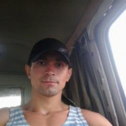 Молодой парень познакомиться с опытной дамой для секса в Иванове Молодой парень познакомиться с опытной дамой для секса в Иванове