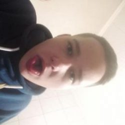 Молодой парень ищет девушку для хорошего времяпровождения в Иванове Молодой парень ищет девушку для хорошего времяпровождения в Иванове