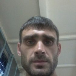 Парень из Москвы, ищу пышку для регулярного секса, возраст не важен Парень из Москвы, ищу пышку для регулярного секса, возраст не важен