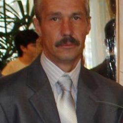 Парень ищет девушку для вирта, хочу по пробовать! Парень ищет девушку для вирта, хочу по пробовать!