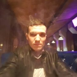 Парень из Москвы, ищу девушку для интима. Сделаю тебя счастливой на одну ночь Парень из Москвы, ищу девушку для интима. Сделаю тебя счастливой на одну ночь