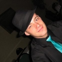 Парень из Москвы, хочк незабываемый секс с девушкой Парень из Москвы, хочк незабываемый секс с девушкой